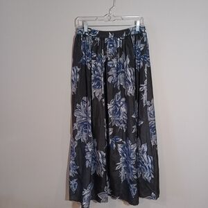 Sostanza Vintage Floral 100% Silk Maxi Skirt Size M Deadstock Y2K New NWT